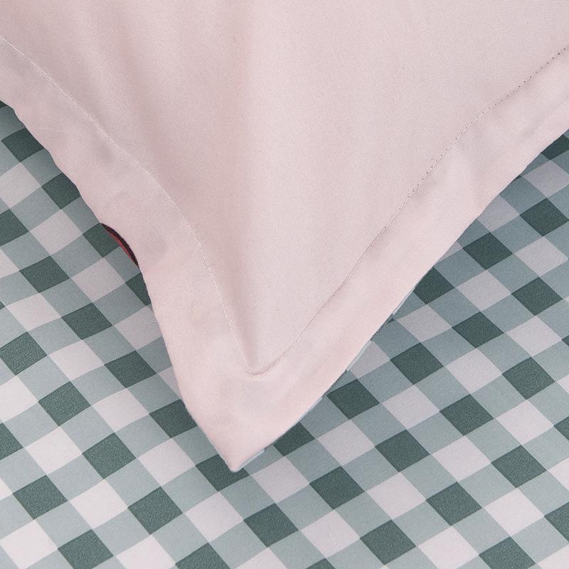 Reversible girls' bedding set; pink and green gingham print, 100% microfiber, includes duvet cover, flat sheet & pillowcases.