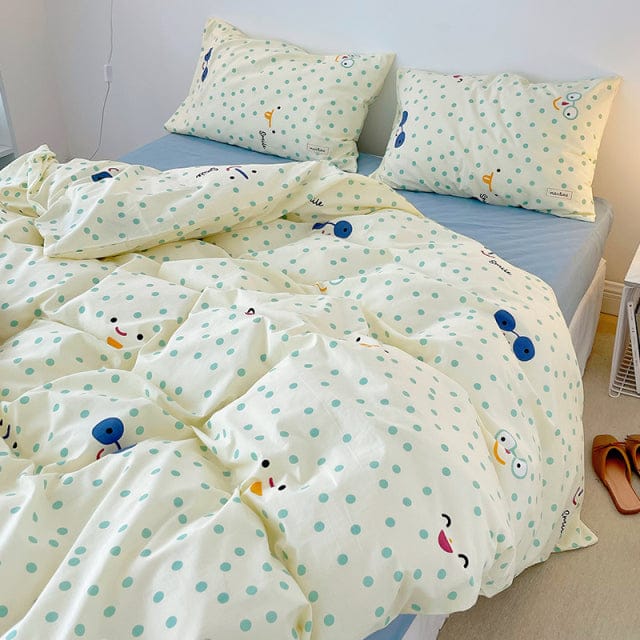 Kawaii bird cotton bedding set in cream with teal dots. Includes duvet cover, flat sheet, fitted sheet & pillowcases. Multiple sizes available.
