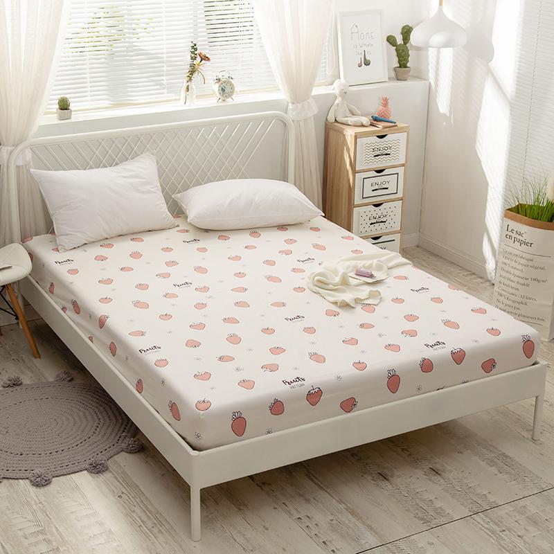 Strawberry Cream Fitted Sheet | Soft Bedding