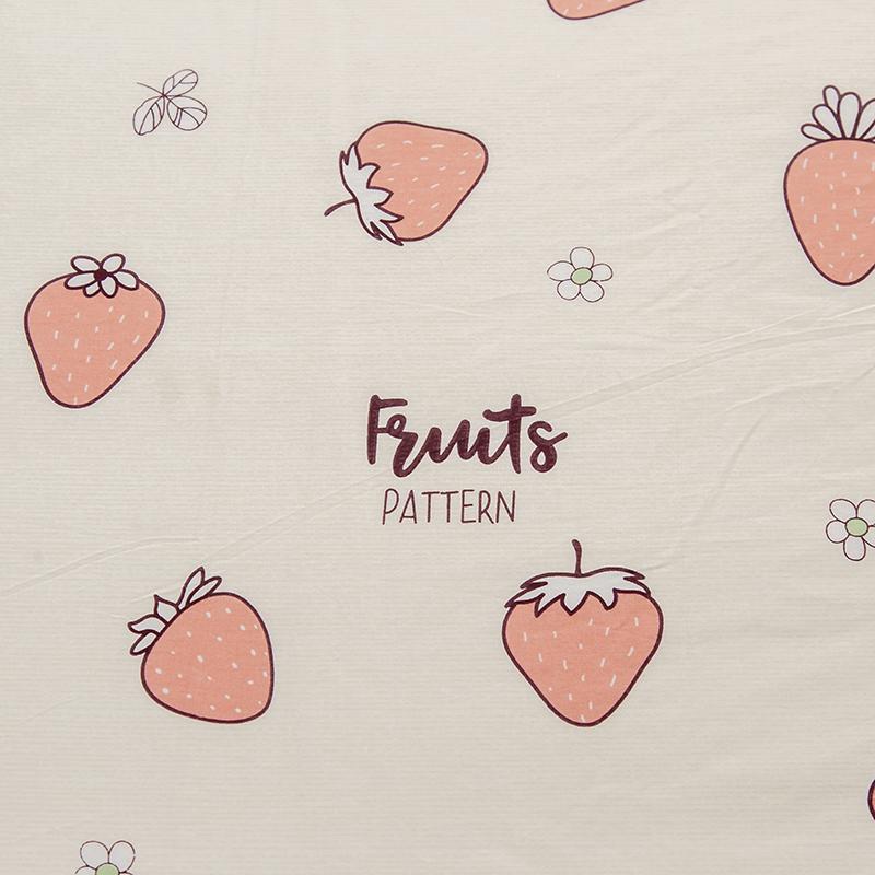 Strawberry Cream Fitted Sheet | Soft Bedding