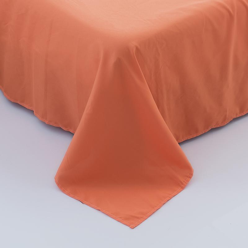 Orange kids bedding set featuring bunnies and carrots.  Reversible, soft polyester microfiber, machine washable.