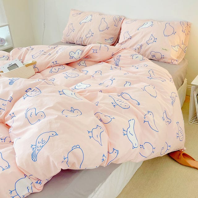 Pink kawaii bird cotton bedding set, featuring adorable bird print, soft & breathable 100% cotton. Includes duvet cover, flat/fitted sheet & pillowcases.