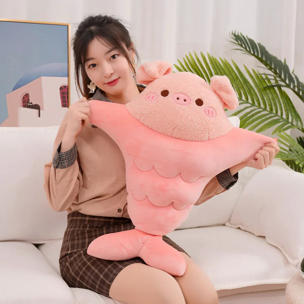 Pink pig taiyaki plush toy, soft PP cotton filling, fish-shaped design, adorable kawaii style.
